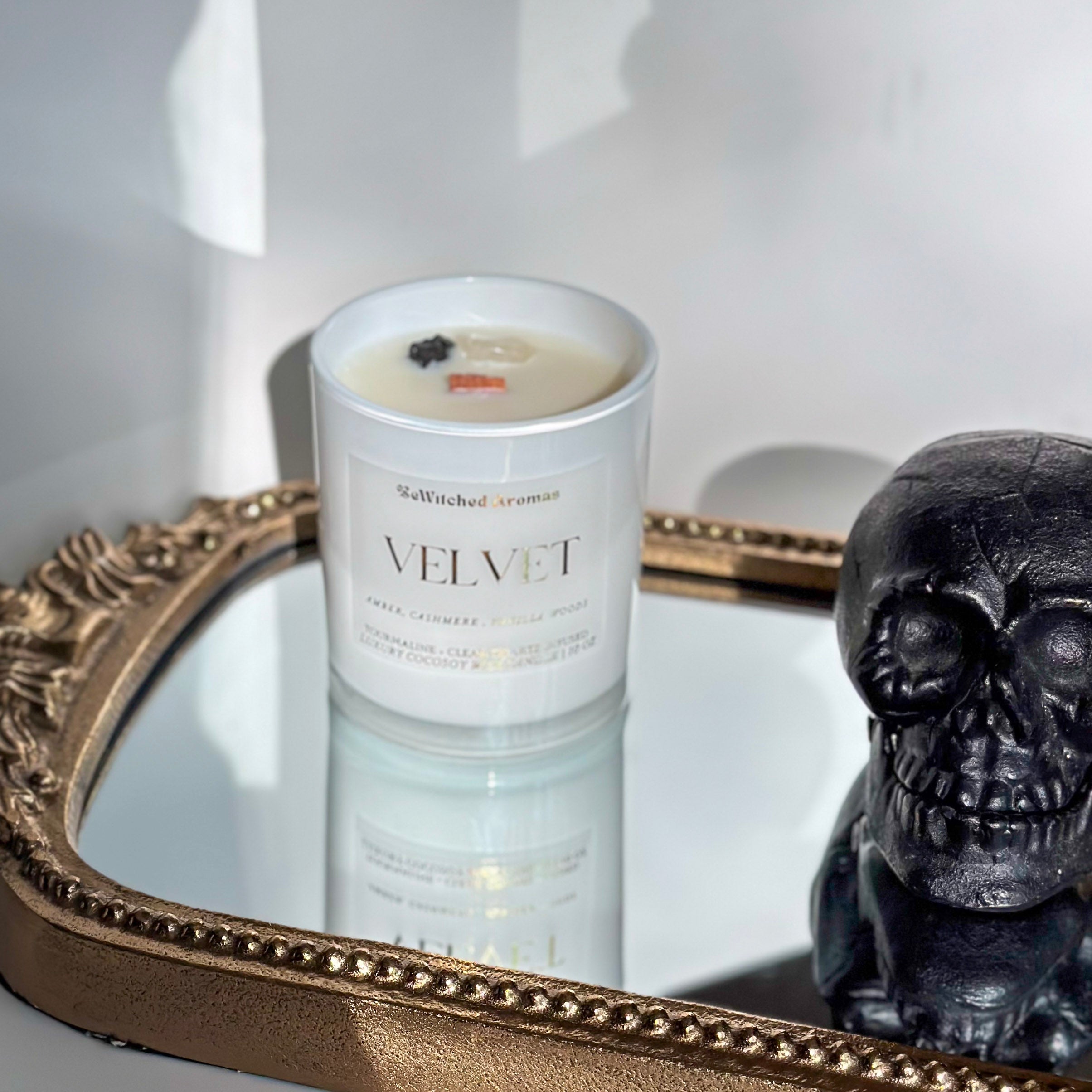 Velvet - Luxury Crystal Candle