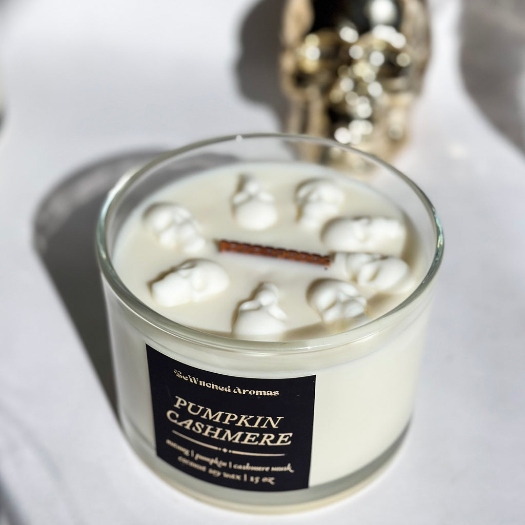 Spooky Season | Luxury Skull 15 oz Candle