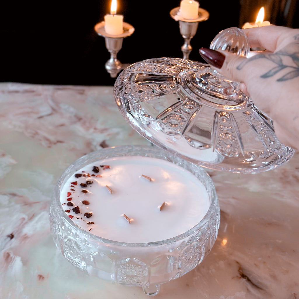 Debutante - Limited Edition 28 oz Luxe Crystal Candle