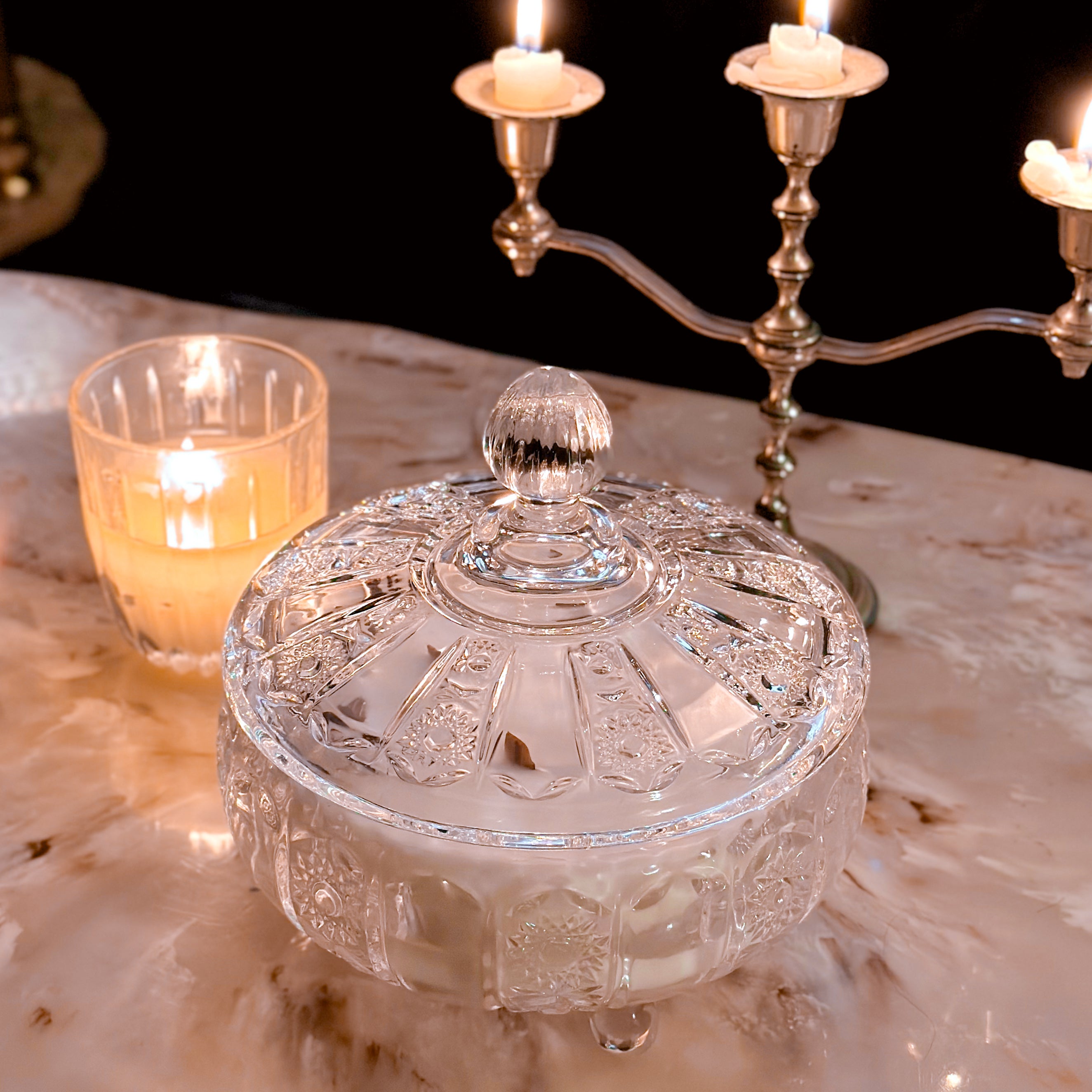 Debutante - Limited Edition 28 oz Luxe Crystal Candle