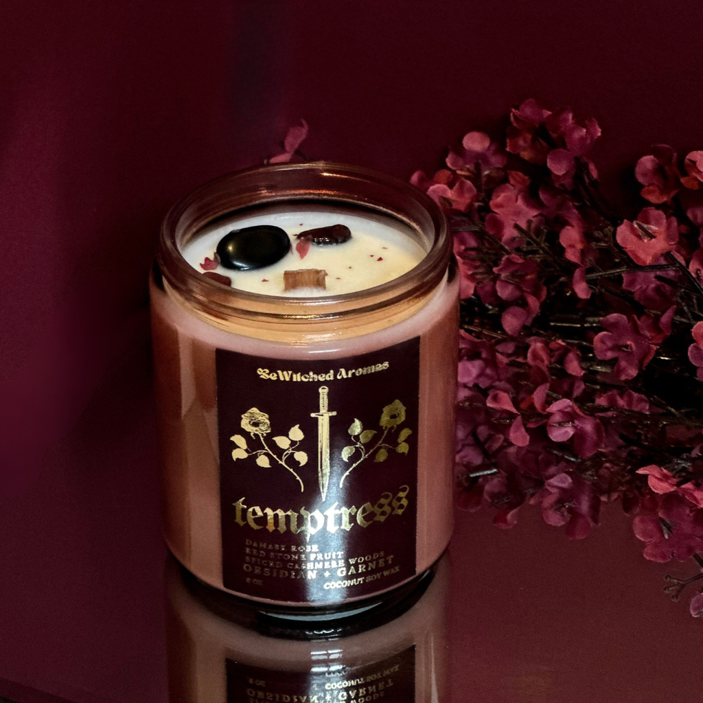 Temptress | 8 oz Luxury Crystal Candle